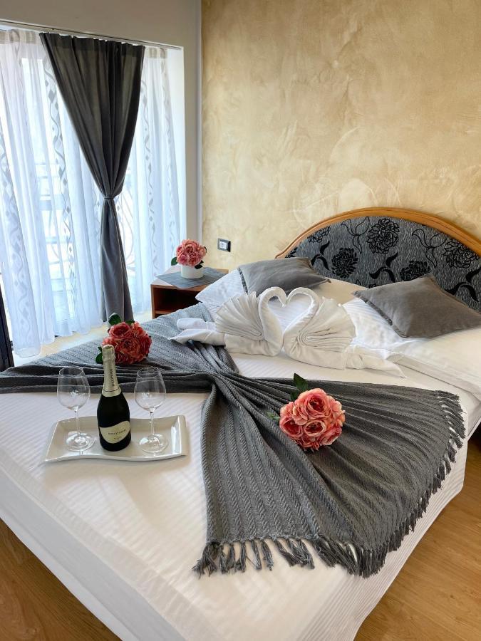 Rooms Valentino Poreč Eksteriør billede