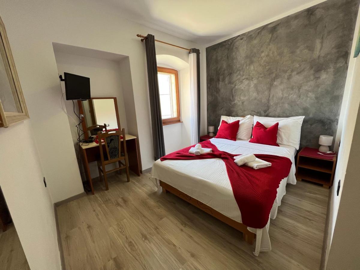 Rooms Valentino Poreč Eksteriør billede